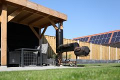schutting-bloembakken-barbeque-afdak-aangepast