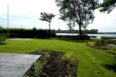 Naar een tuinontwerp van tuinarchitect Janine ten Horn.  